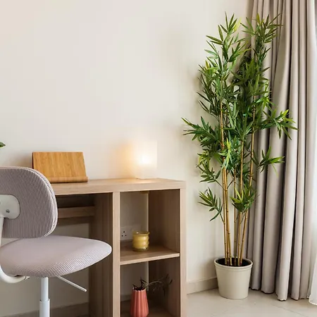 Ronin 2-bedroom By The Sea アパート *
